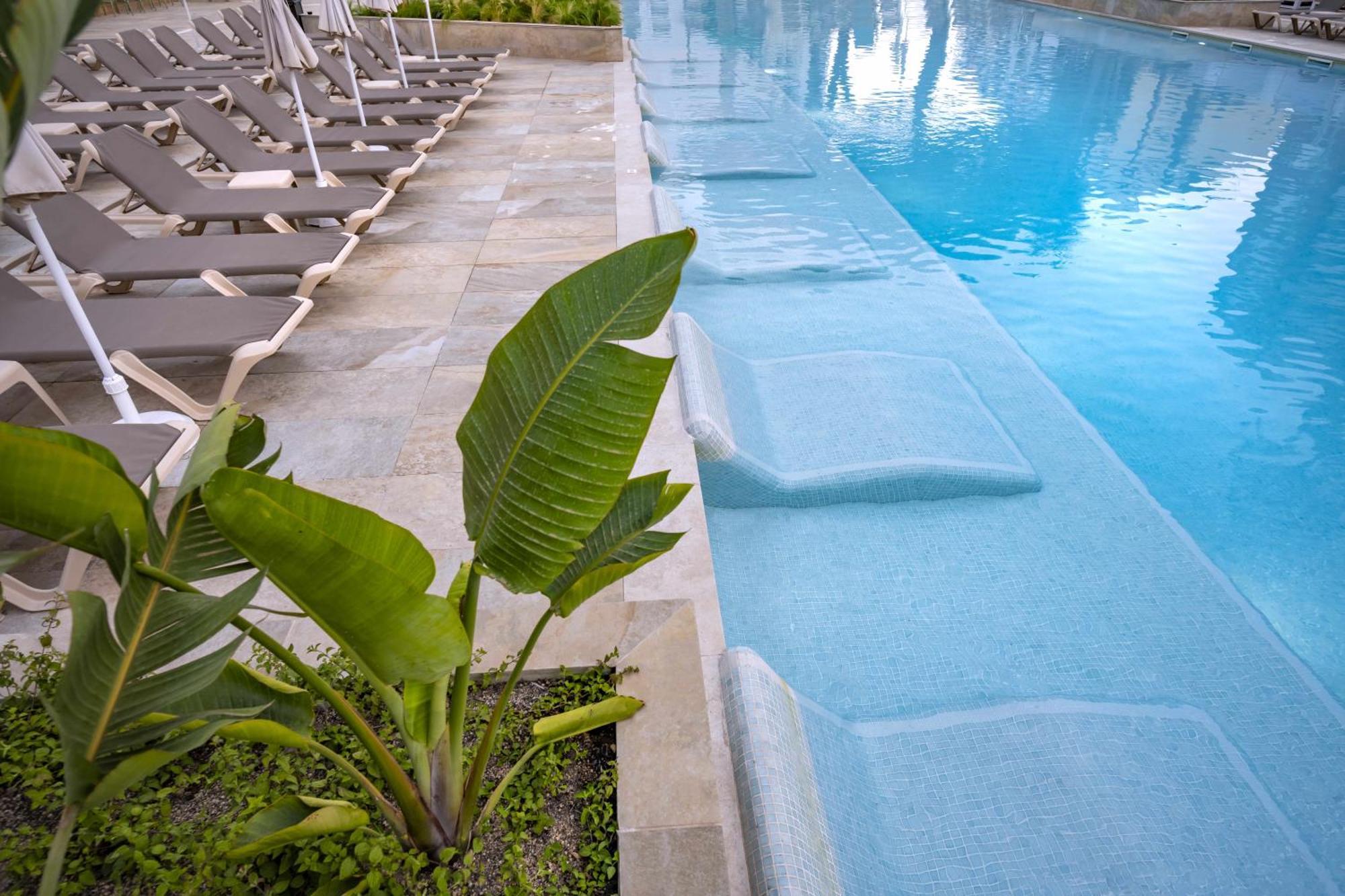 Ght Oasis Park & Spa Lloret de Mar Exterior foto