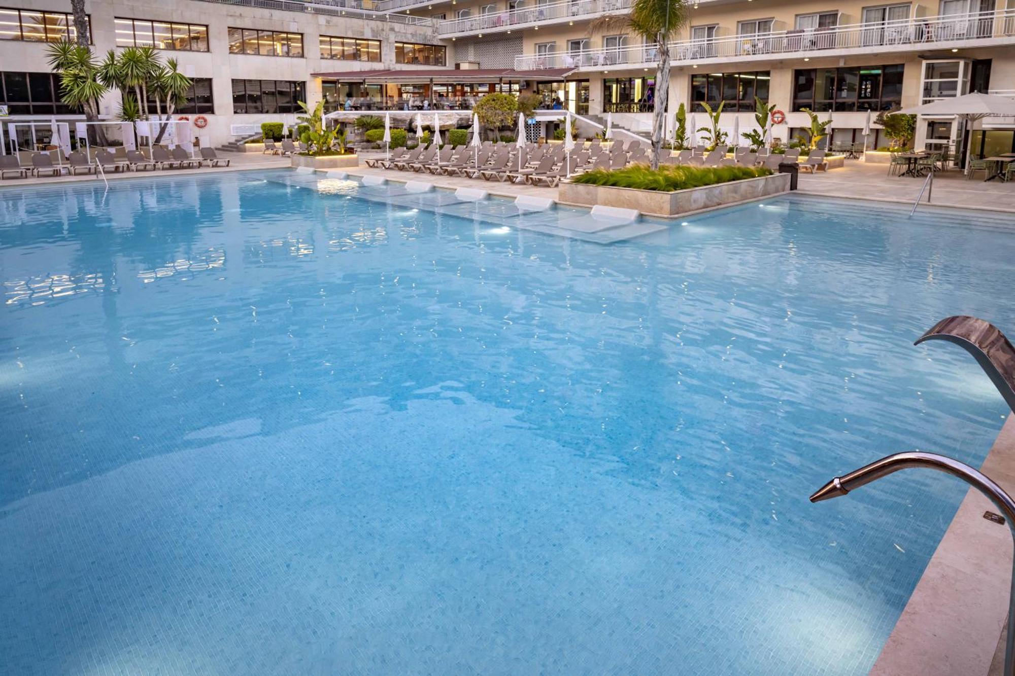 Ght Oasis Park & Spa Lloret de Mar Exterior foto