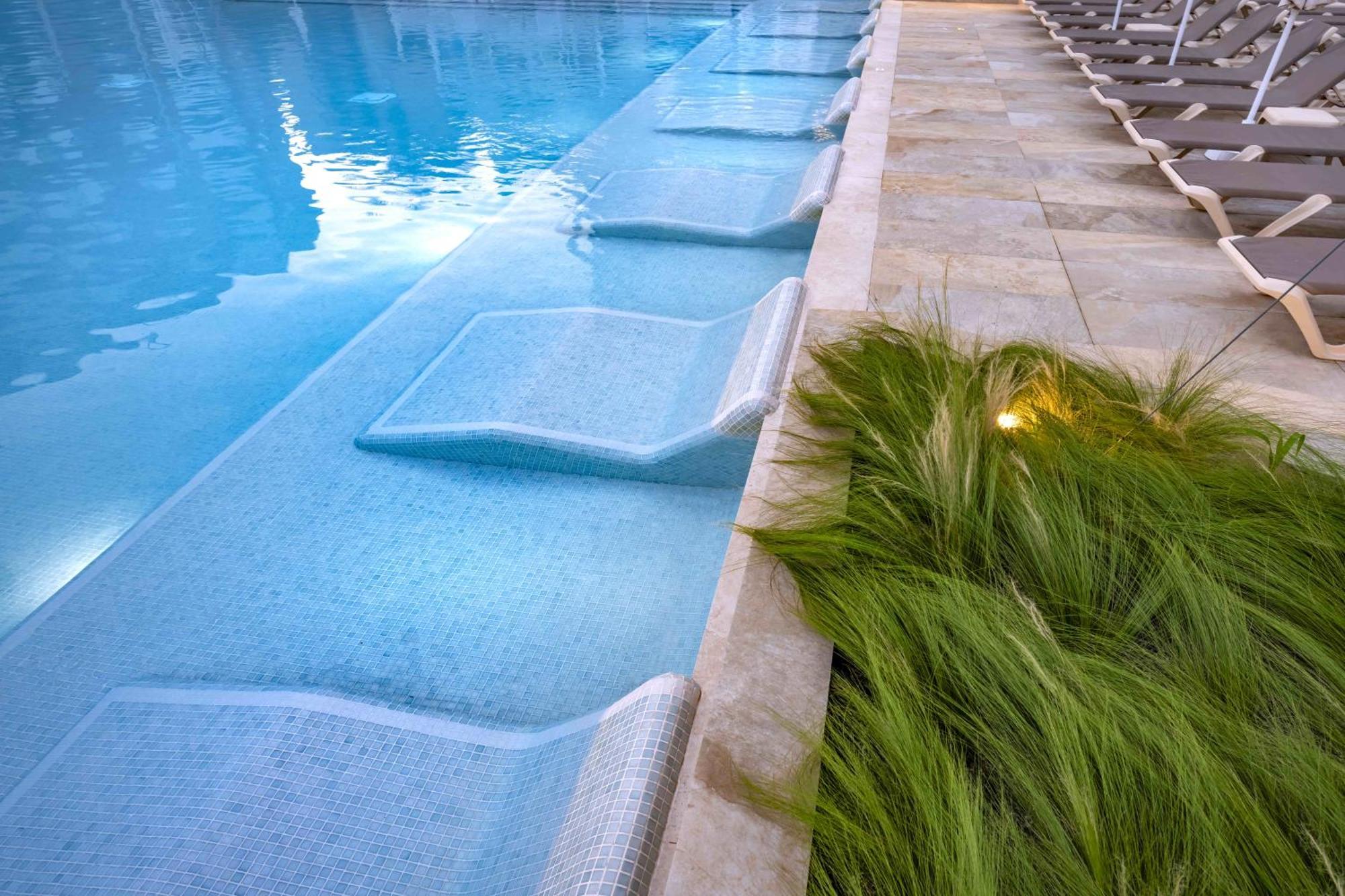 Ght Oasis Park & Spa Lloret de Mar Exterior foto